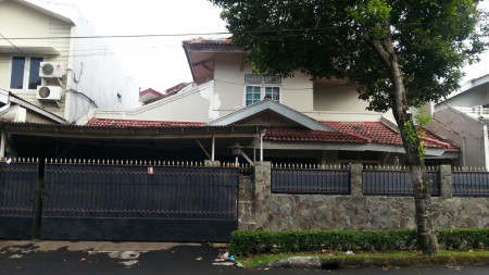 Rumah Siap Huni,Nyaman & aman di Bintaro Jaya Sek 9