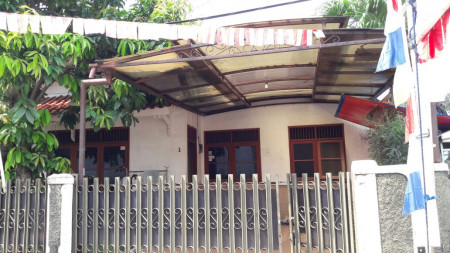 Rumah siap huni di Pondok Pucung