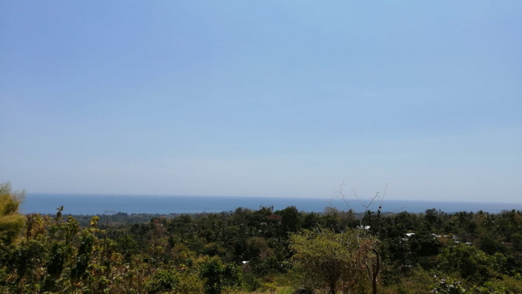 Magic 2100 M2 sea view land for only 70.000 Euros in Lovina