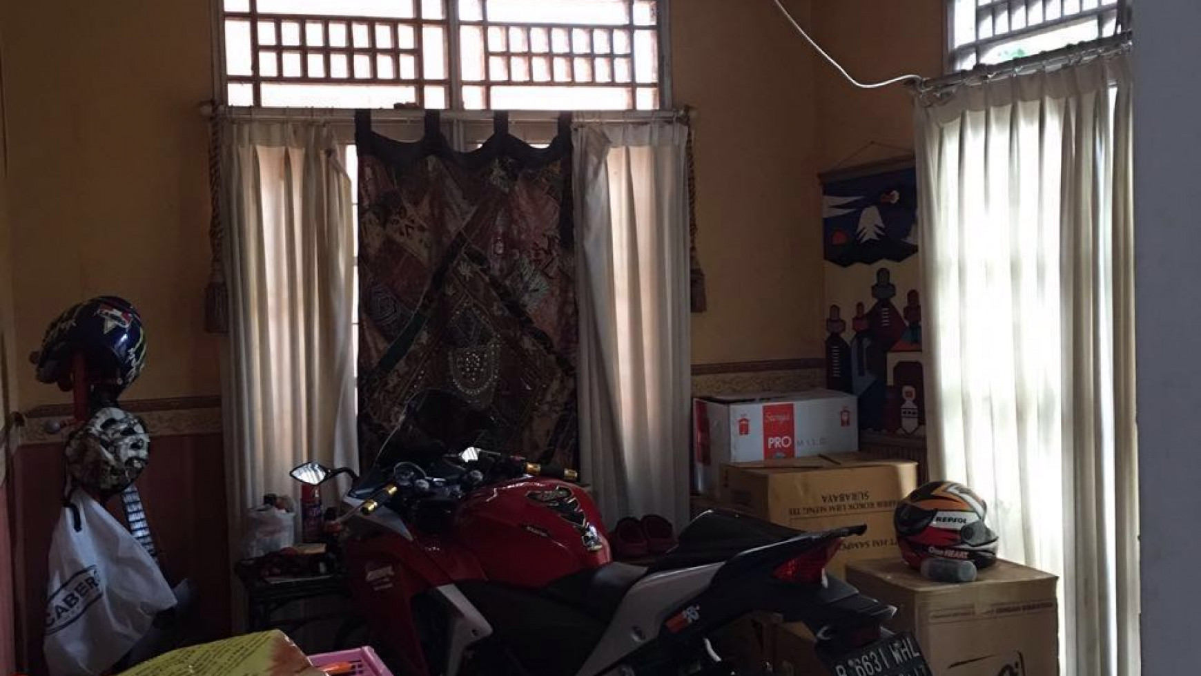 Rumah siap huni di Bintaro Jaya Sektor 9