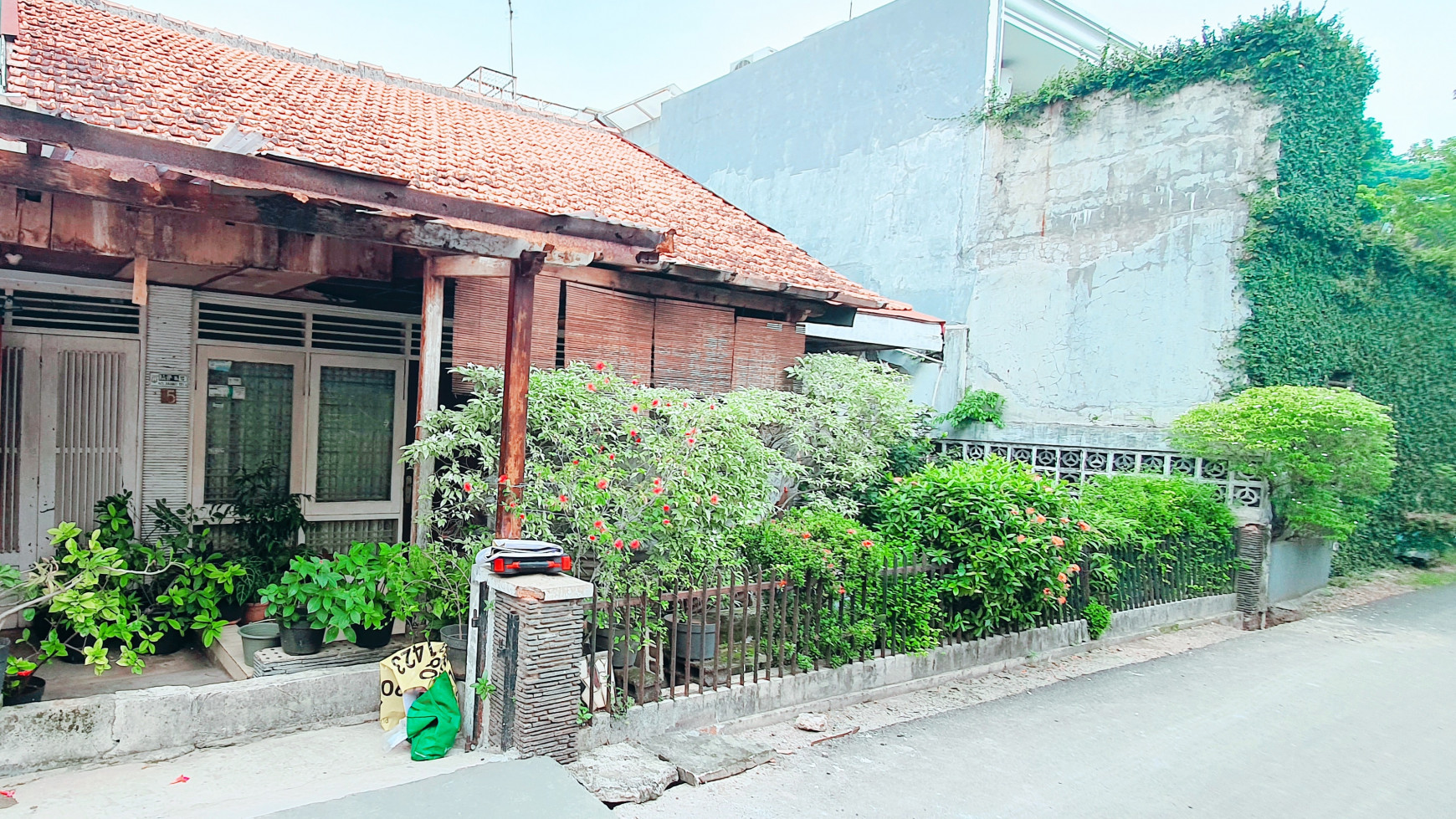 Rumah Hitung Tanah Barito Kebayoran Baru