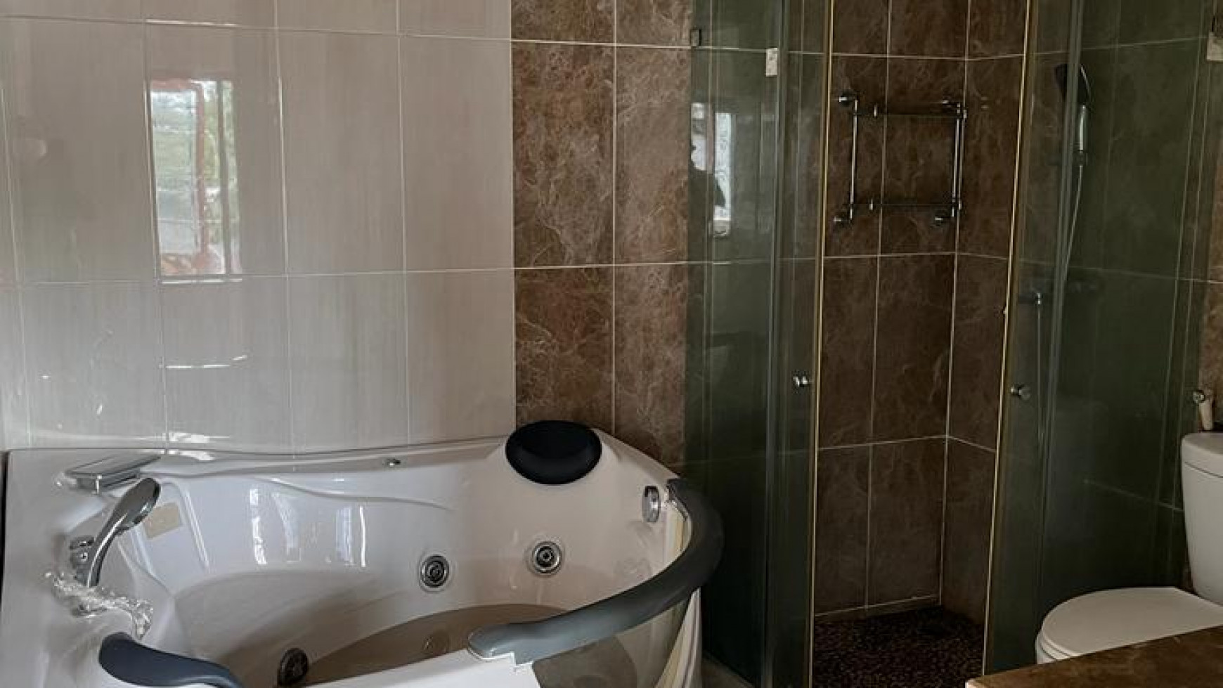 Rumah Siap Huni dan Nuansa Amerika @Bintaro Sektor 9