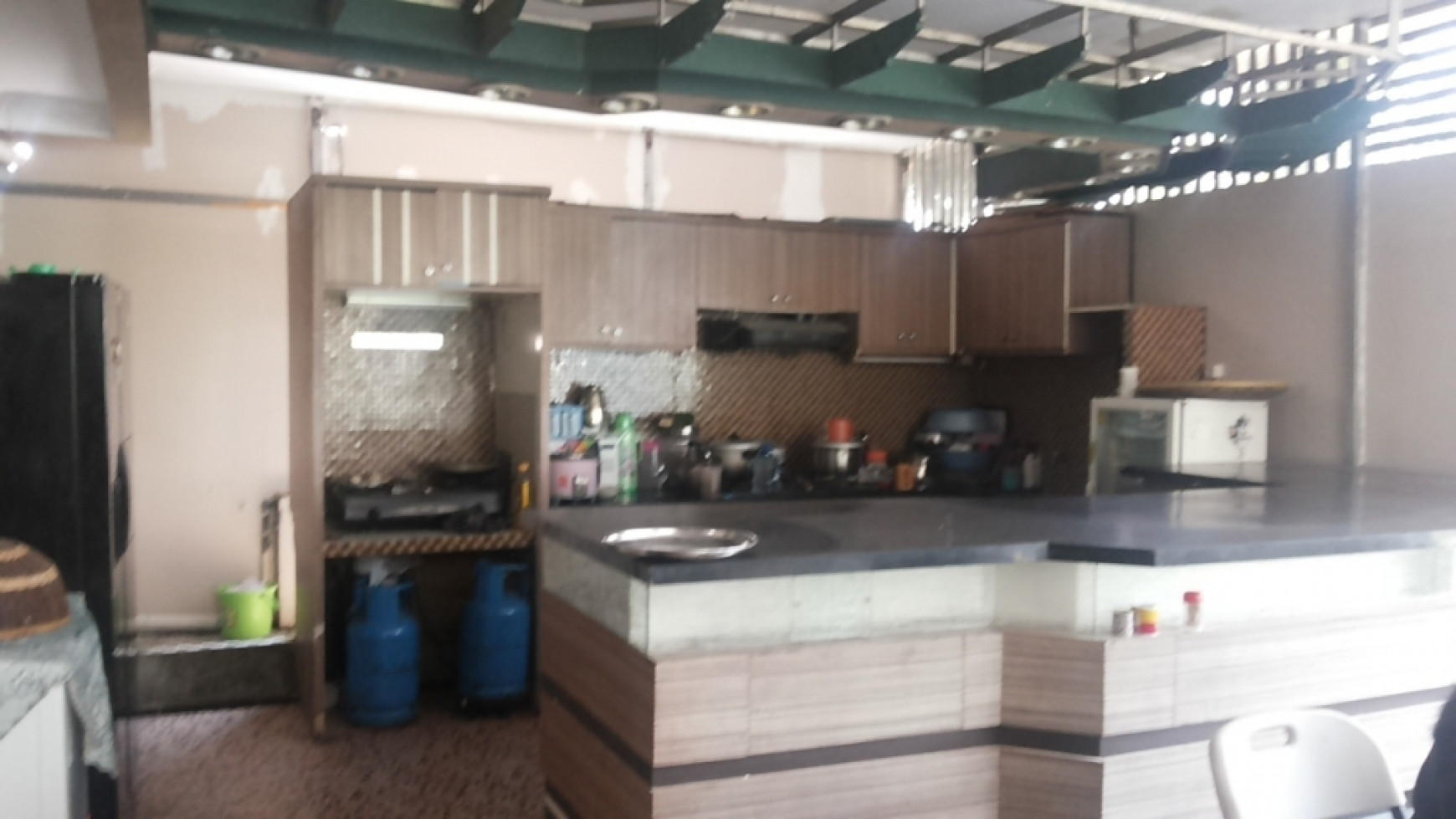 Rumah Strategis, cocok untuk usaha di pinggir jalan utama kelapa gading