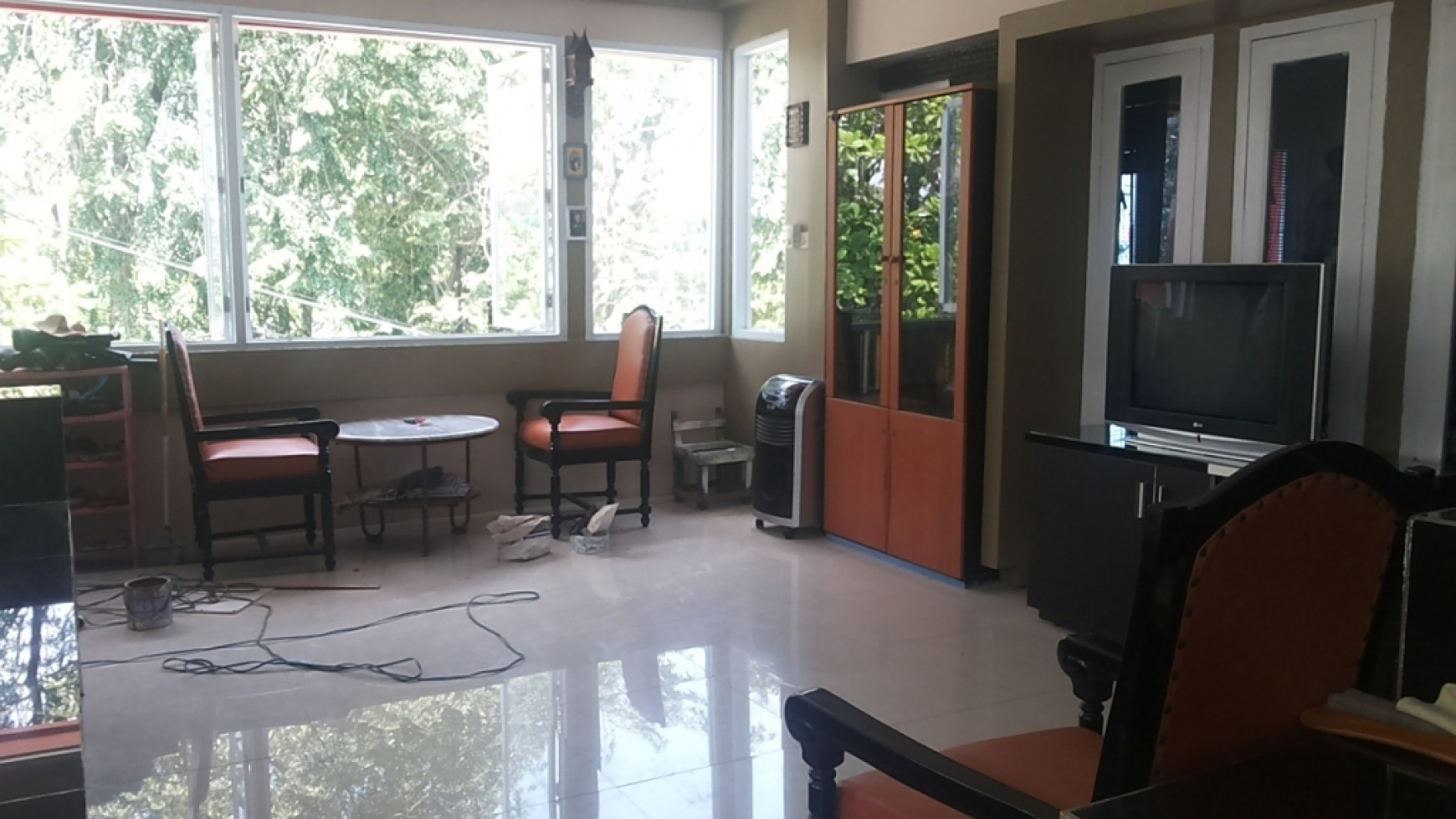 Rumah Strategis, cocok untuk usaha di pinggir jalan utama kelapa gading