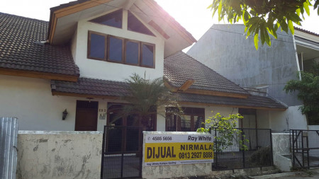 Rumah di Jual Kelapa Cengkir Timur, 1 lantai Luas 18x18m2