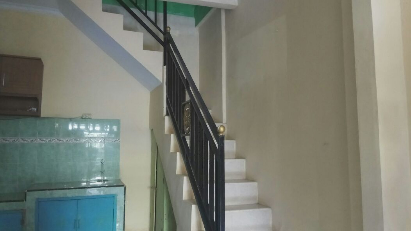 Rumah Dijual di Mutiara Gading Timur Bekasi Timur - Hartono