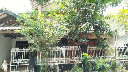 Dijual Rumah Di Jl Pondok Surya Mandala, Bekasi Selatan