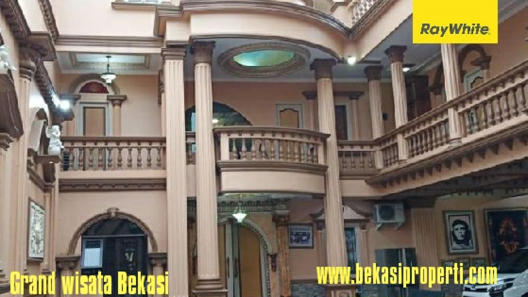 Rumah Mewah di grandwisata, 3lantai superrr banget.