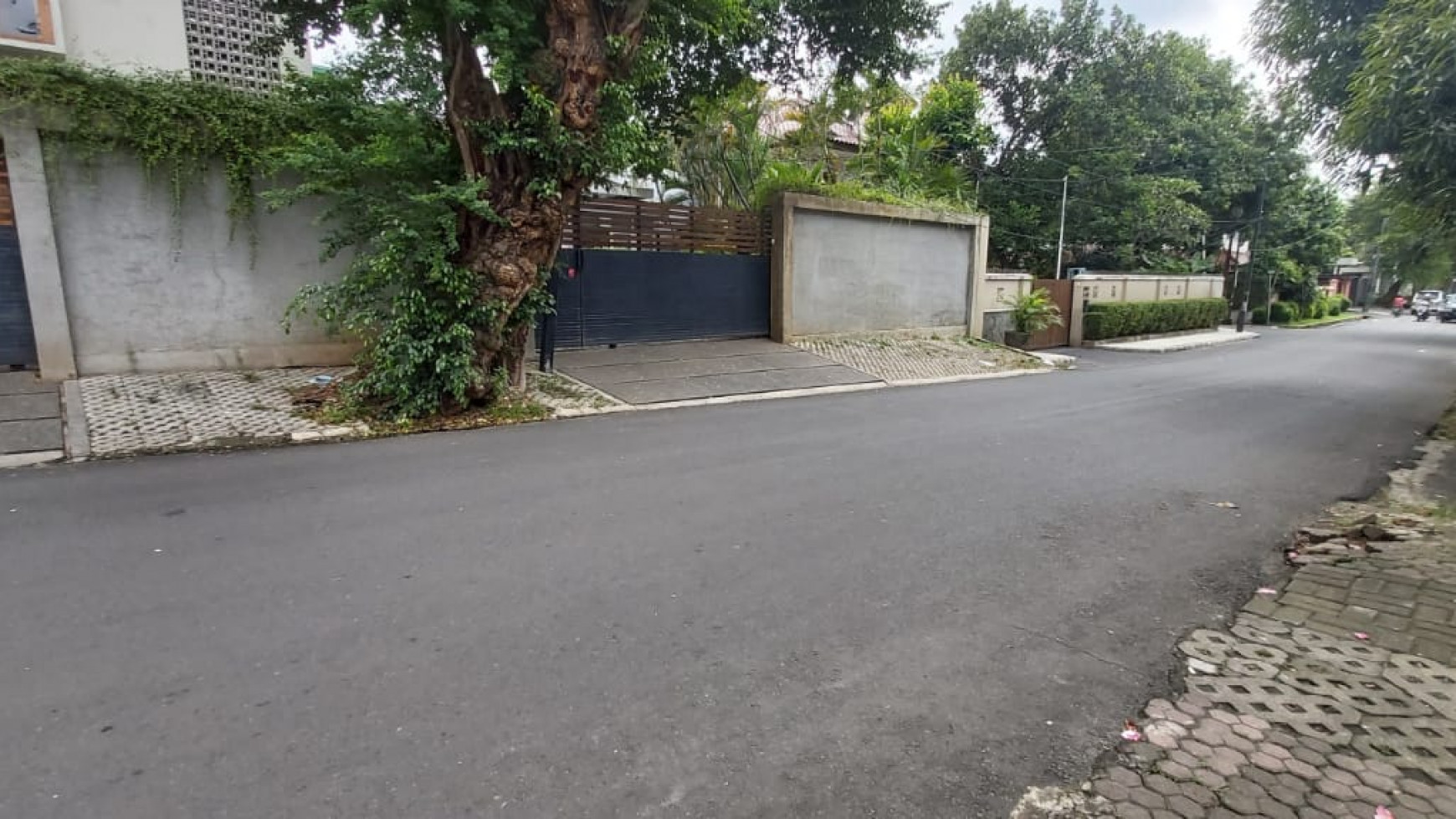 For Sale Rumah  hitung tanah  area bdn  Cipete dekat MRT siap bangun  