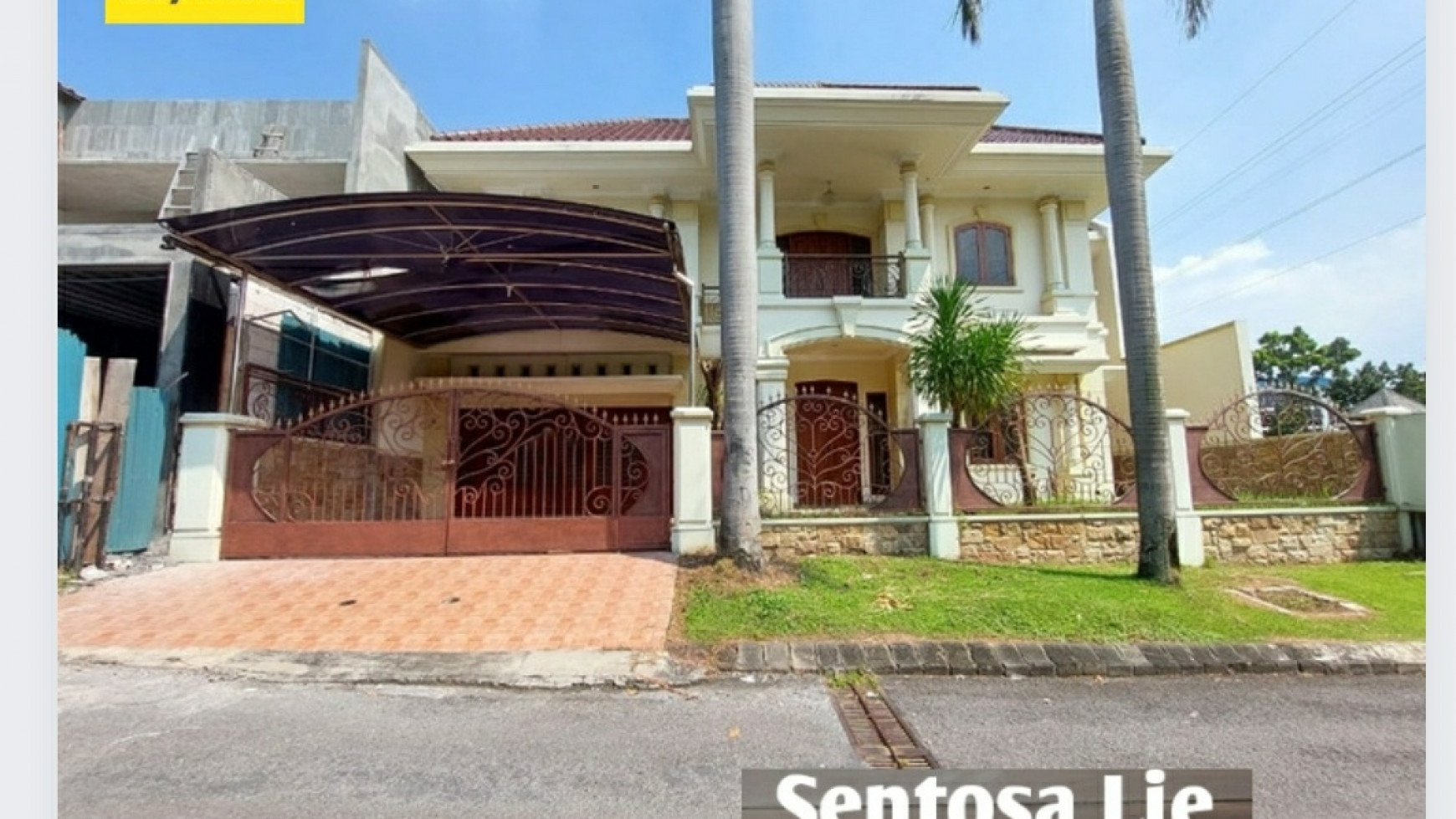 Dijual Rumah Pakuwon Indah - Villa Bukit Indah - Surabaya - Garasi Carport 4 mobil Plus PAGAR