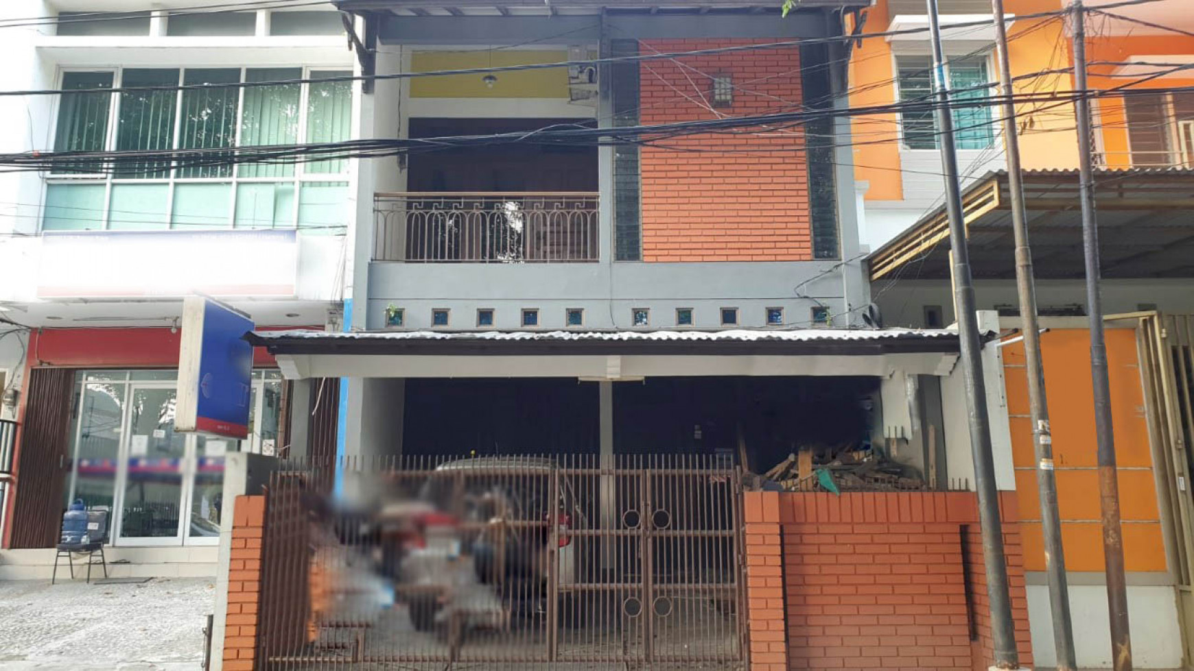 Rumah Jl Bongo BCS Kelapa Gading Luas 6x20m2 Bisa untuk Usaha