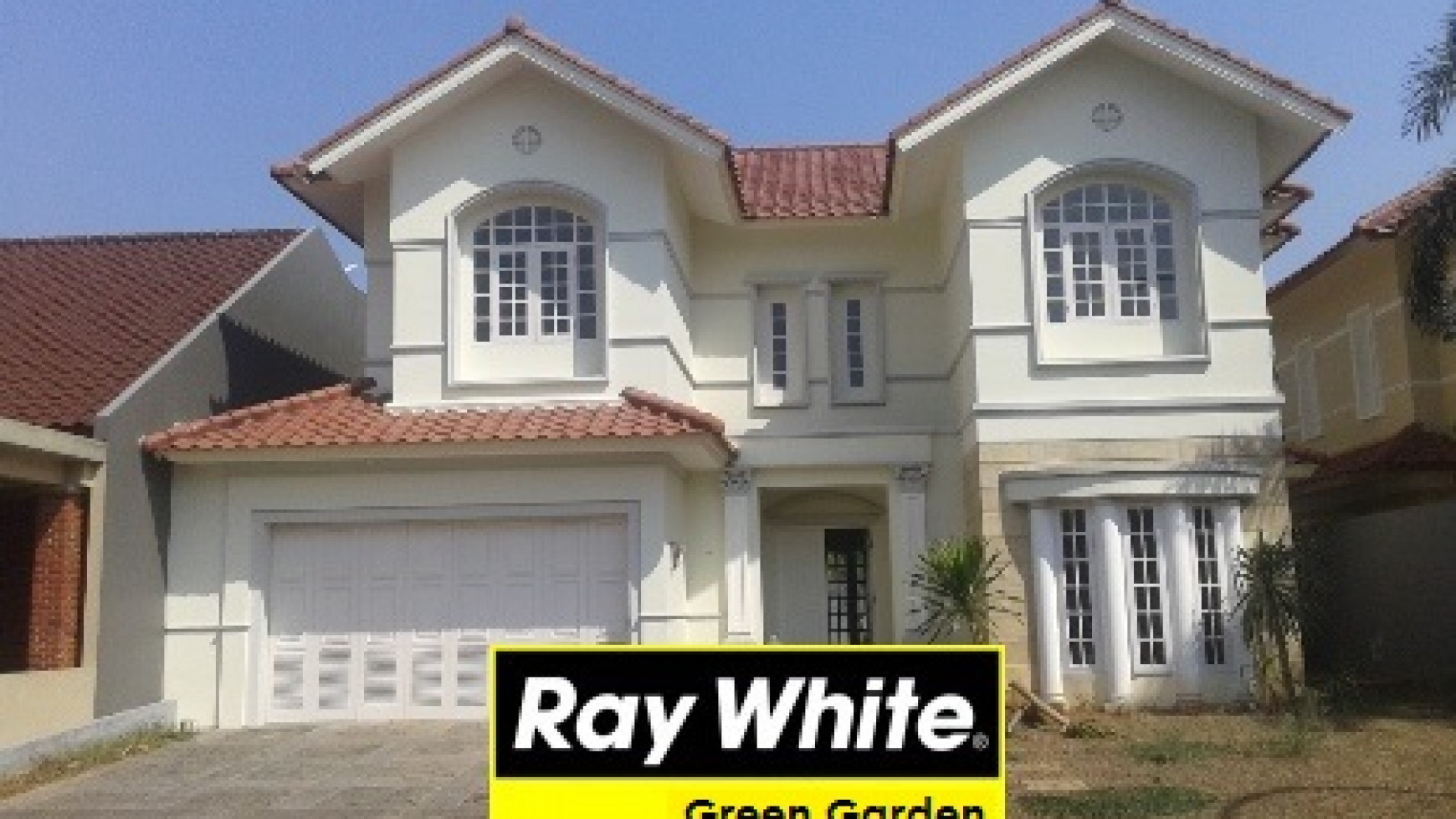 Nice house near lake in the luxury cluster Sutera Riviera, Alam Sutera