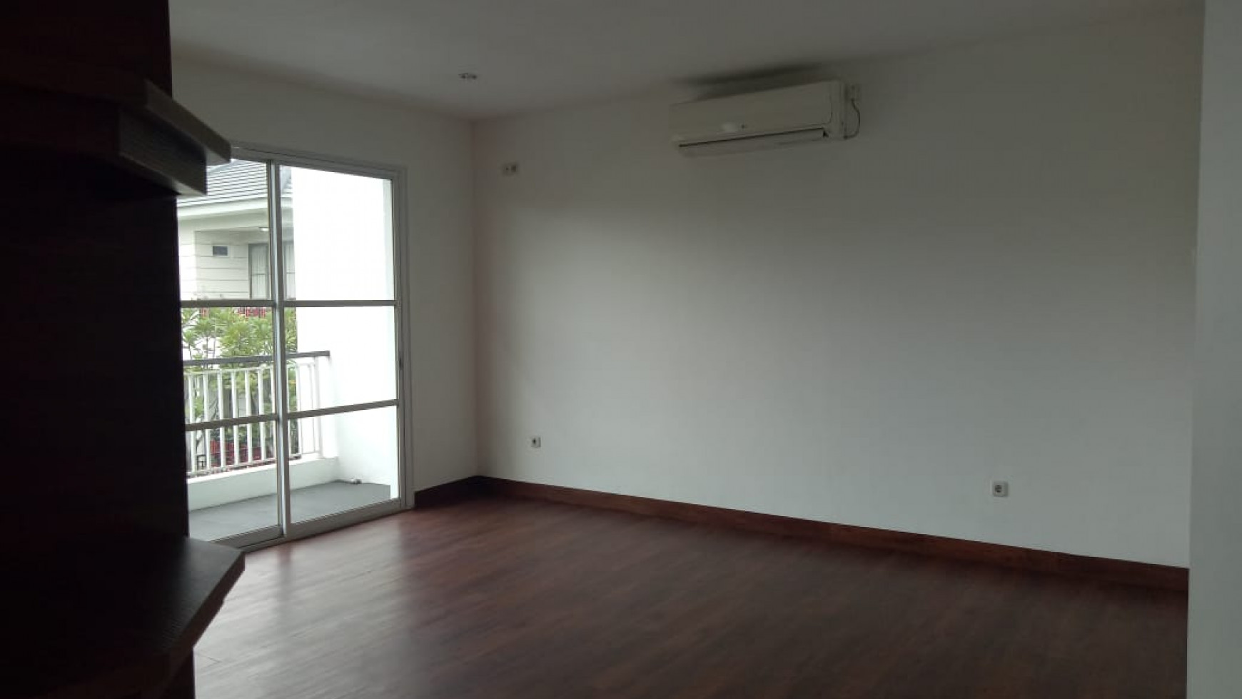 Dijual rumah baru dalam townhouse di cilandak