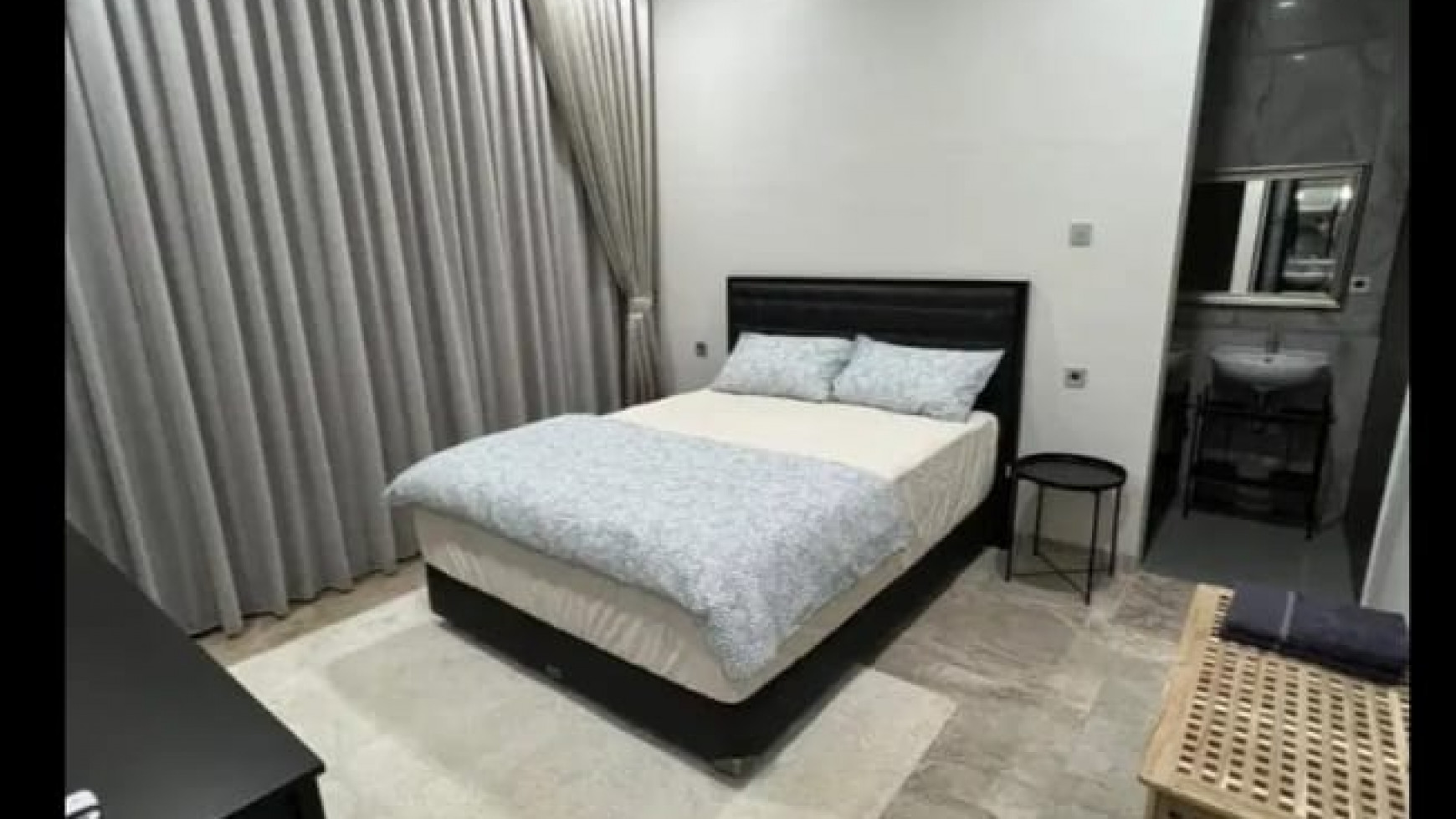 Rumah bergaya classic French style Brand new Foresta BSD