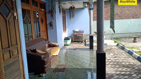 Rumah SHM Nol Jalan di Domas, Gresik