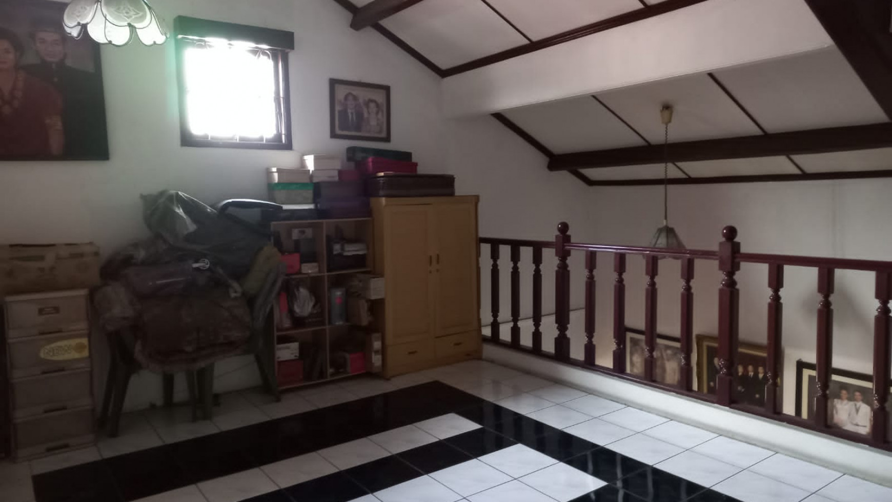 Rumah siap huni kokoh di pesanggrahan