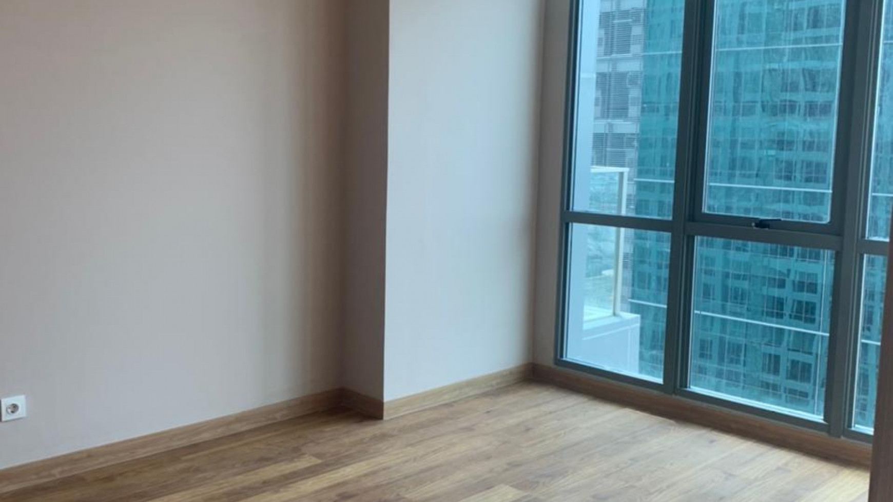 Bagus Apartemen 3KT Holland Village Cempaka Putih Jakarta