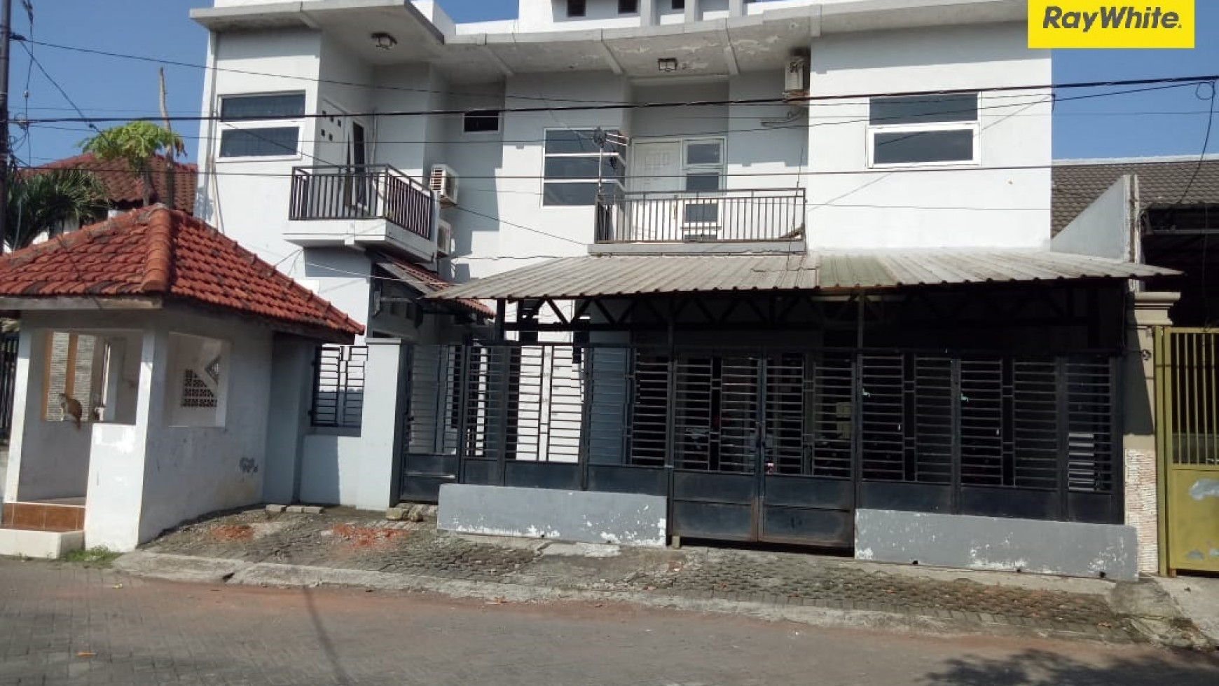 Rumah 2 lantai di Gayungsari, Surabaya Selatan