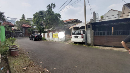 Dijual rumah hitung tanah Saraswati Cipete Jakarta Selatan