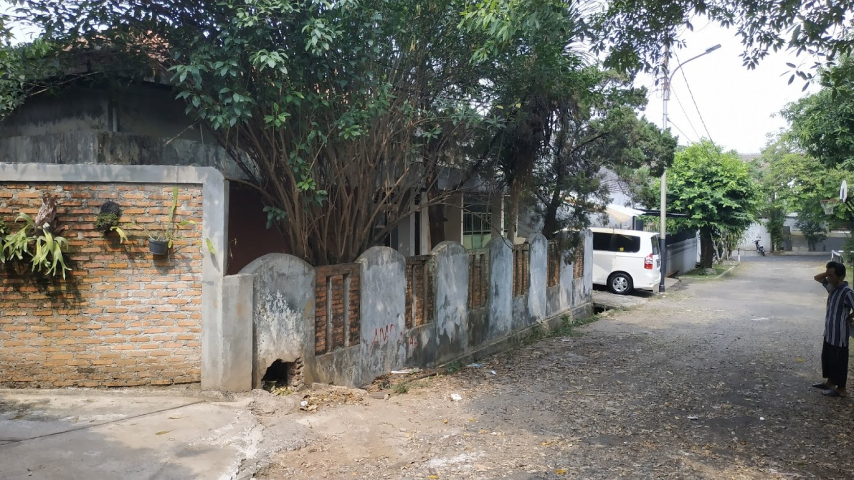 Dijual rumah hitung tanah Saraswati Cipete Jakarta Selatan