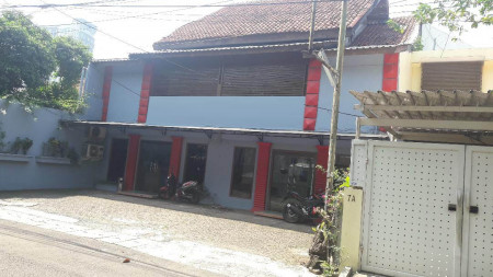 Jual Rumah di Dharmawangsa area sangat strategis 