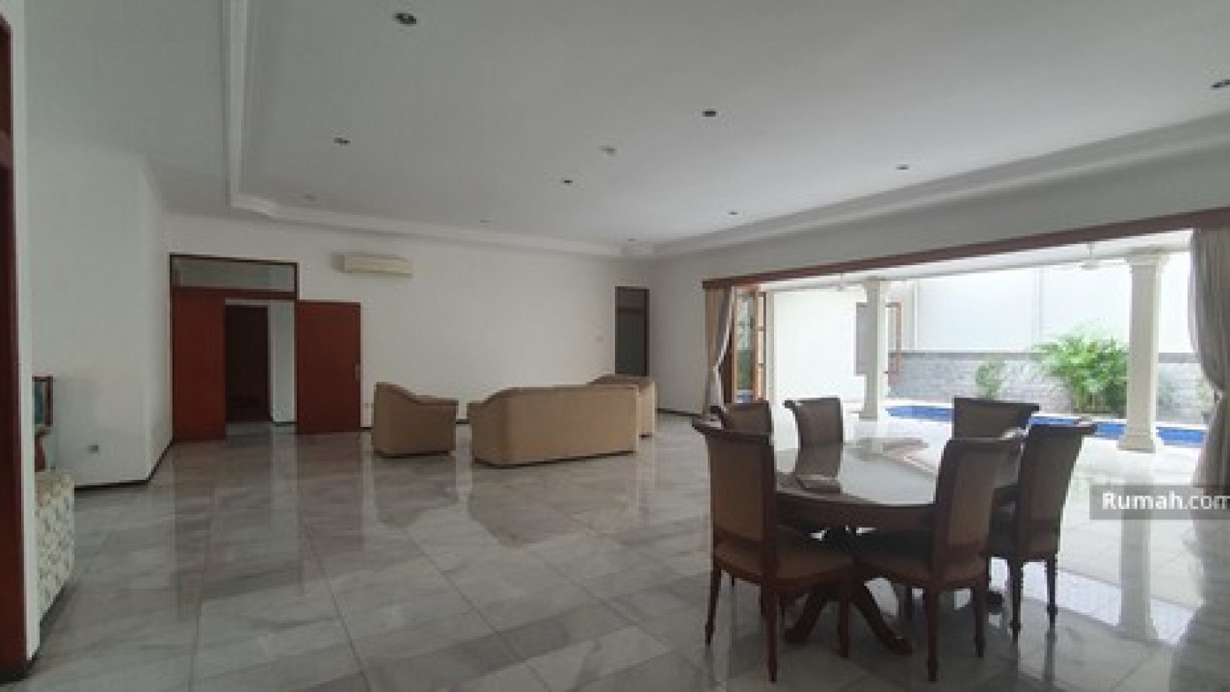 For sale rumah cluster mewah di tengah kota Cipete dekat Lottemart Fatmawati dan St MRT Cipete