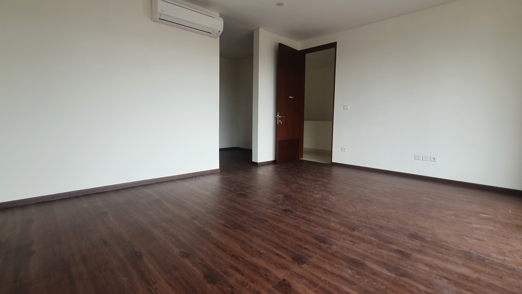 For Sale Rumah baru 2,5lantai area elite Cipete  selatan dekat sekolah perancis