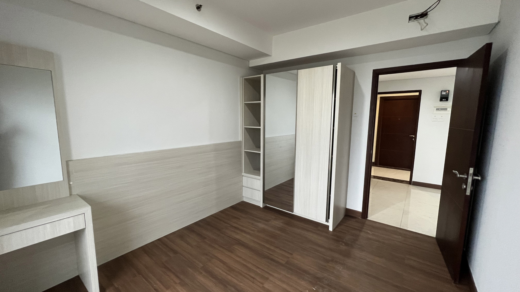 Disewakan Apartemen Spring Wood, Serpong, Type 2 BR, Semifurnished