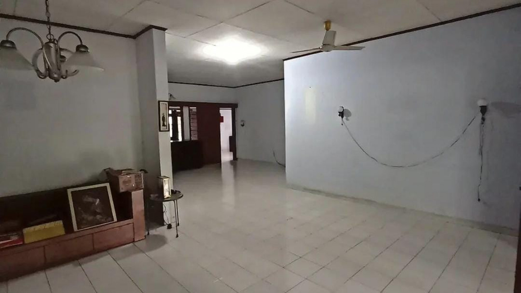 Dijual Rumah hitung tanah area preimum kebayoran baru jalan 2jalur