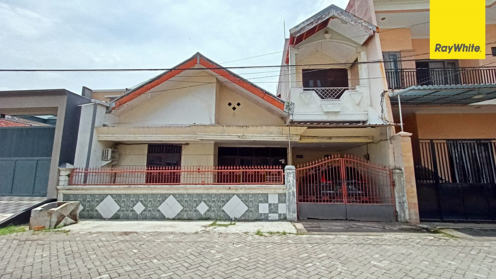 Rumah di Villa Kalijudan, Surabaya