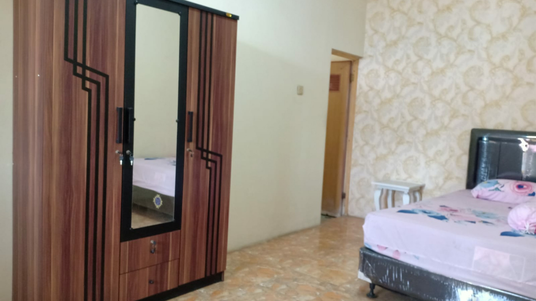Bagus Kos-Kosan 33 Kamar Dekat Universitas Telkom Hub: 0817 0120 620