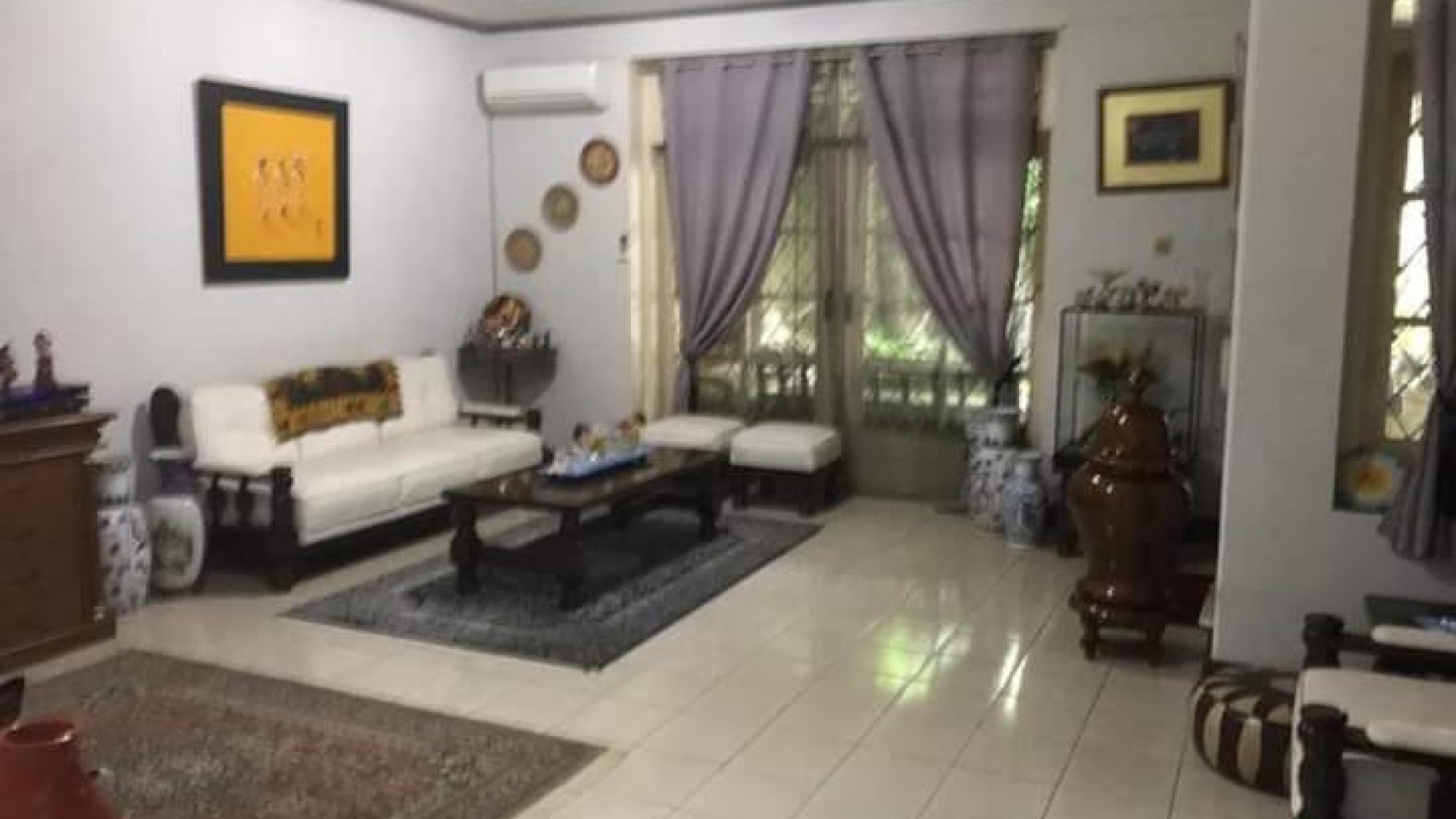 Rumah Siap huni di Jalan Daha , Kebayoran Baru, Jakarta Selatan