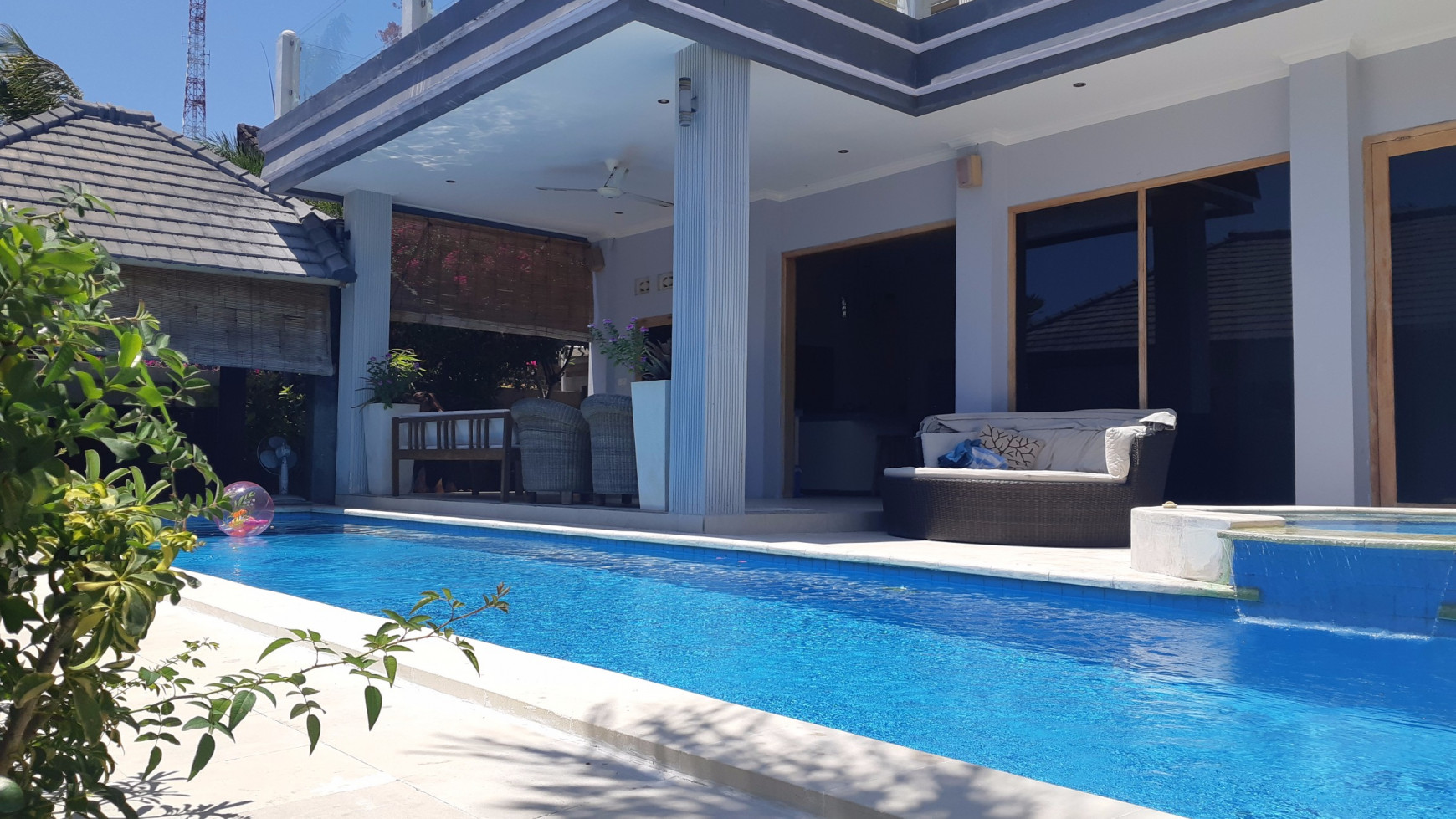 Lovely villa in  central Lovina only 200 meters from the beach