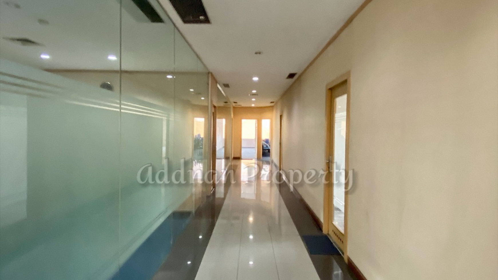 Dijual Gedung Perkantoran/ office space lokasi strategis at Wijaya. Kebayoran Baru