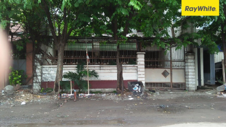 Rumah di Kemayoran Baru, Surabaya