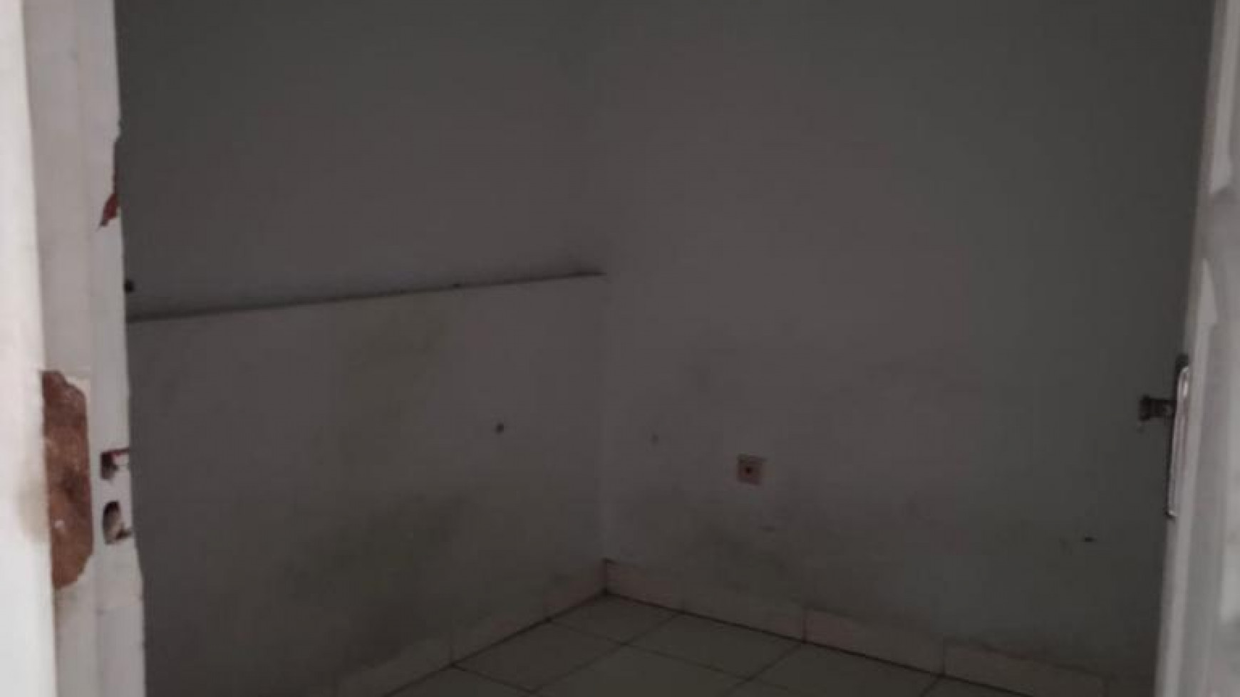 Disewakan harga murah.. rumah tinggal di JL. Raya Mauk Gg. Prominator kampung nagrak - Tangerang