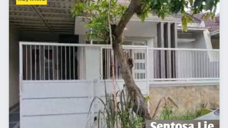 Dijual Rumah Cantik Permata Safira Regency - Modern Dekat Wisata Bukit Mas , Pakuwon Mall , Supermall, PTC Surabaya