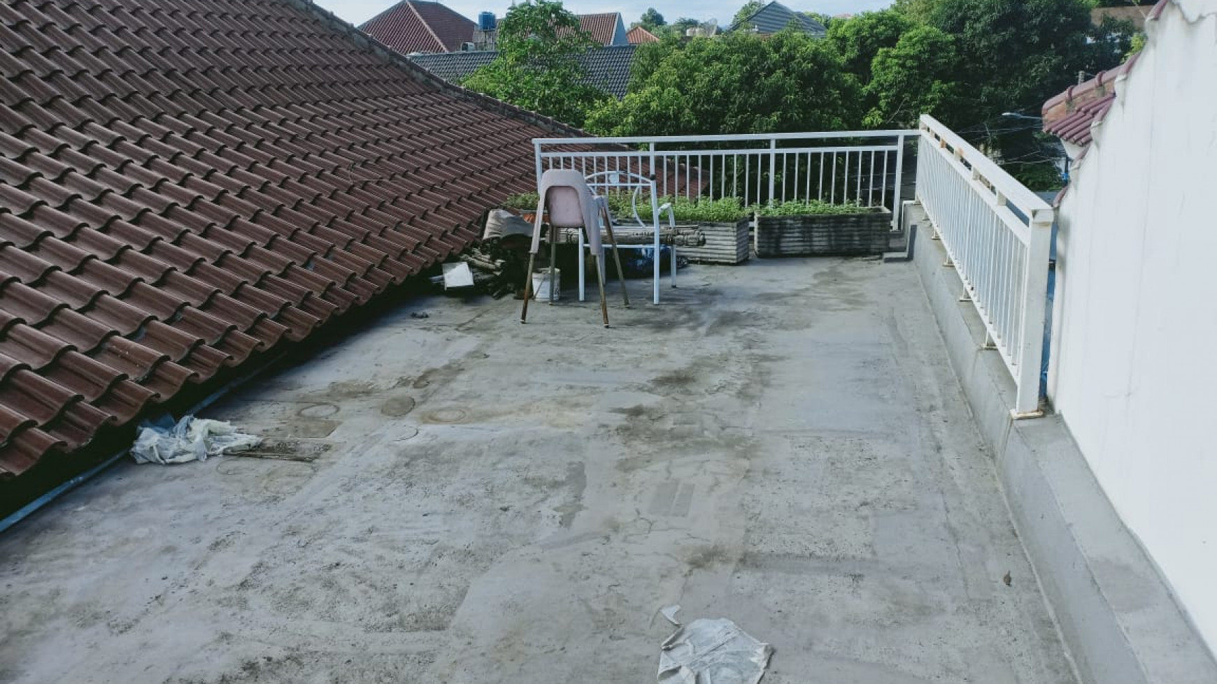 Rumah 2 Lantai di Pejaten Raya