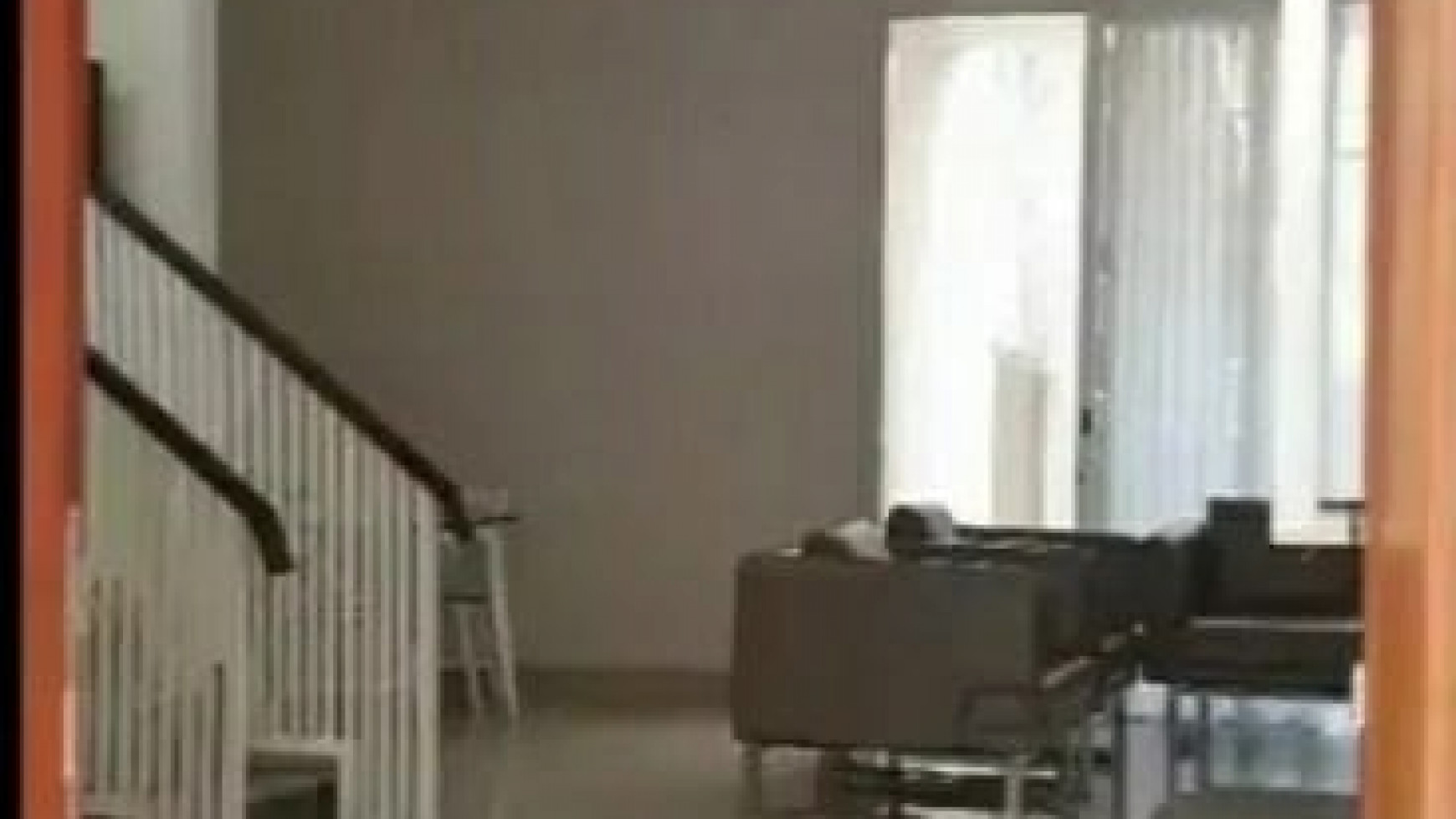 Sewa Rumah Royal Residence Wiyung Surabaya - Modern 4 +1 K.Tidur - Full Furnished - Cantik Siap Huni