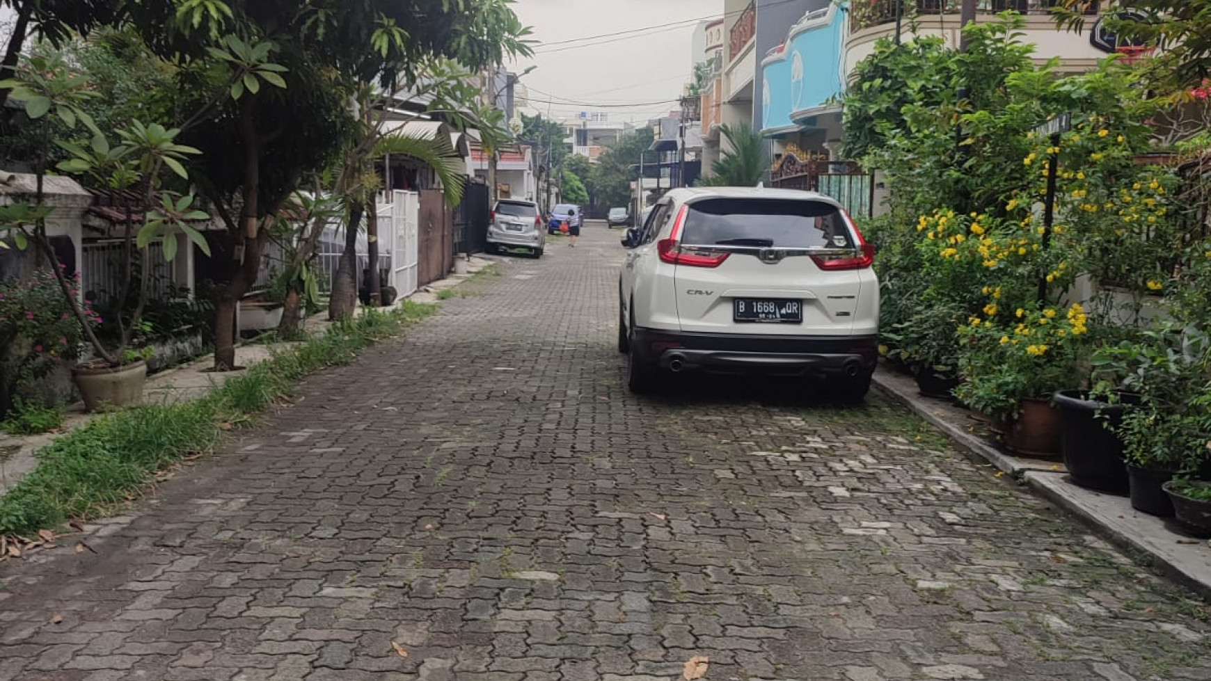 Rumah 1 1/4 lantai perlu renov di Danau Indah Sunter Jakarta Utara