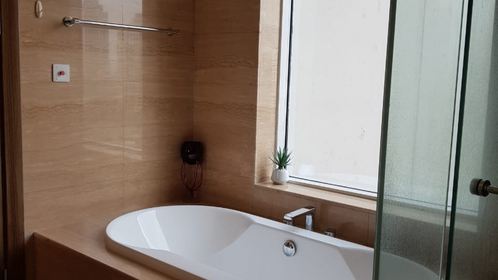 Apartemen Botanica Simprug Jakarta Selatan