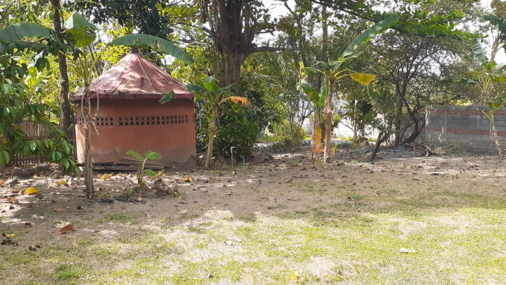 SINGARAJA BEACHFRONT VILLA