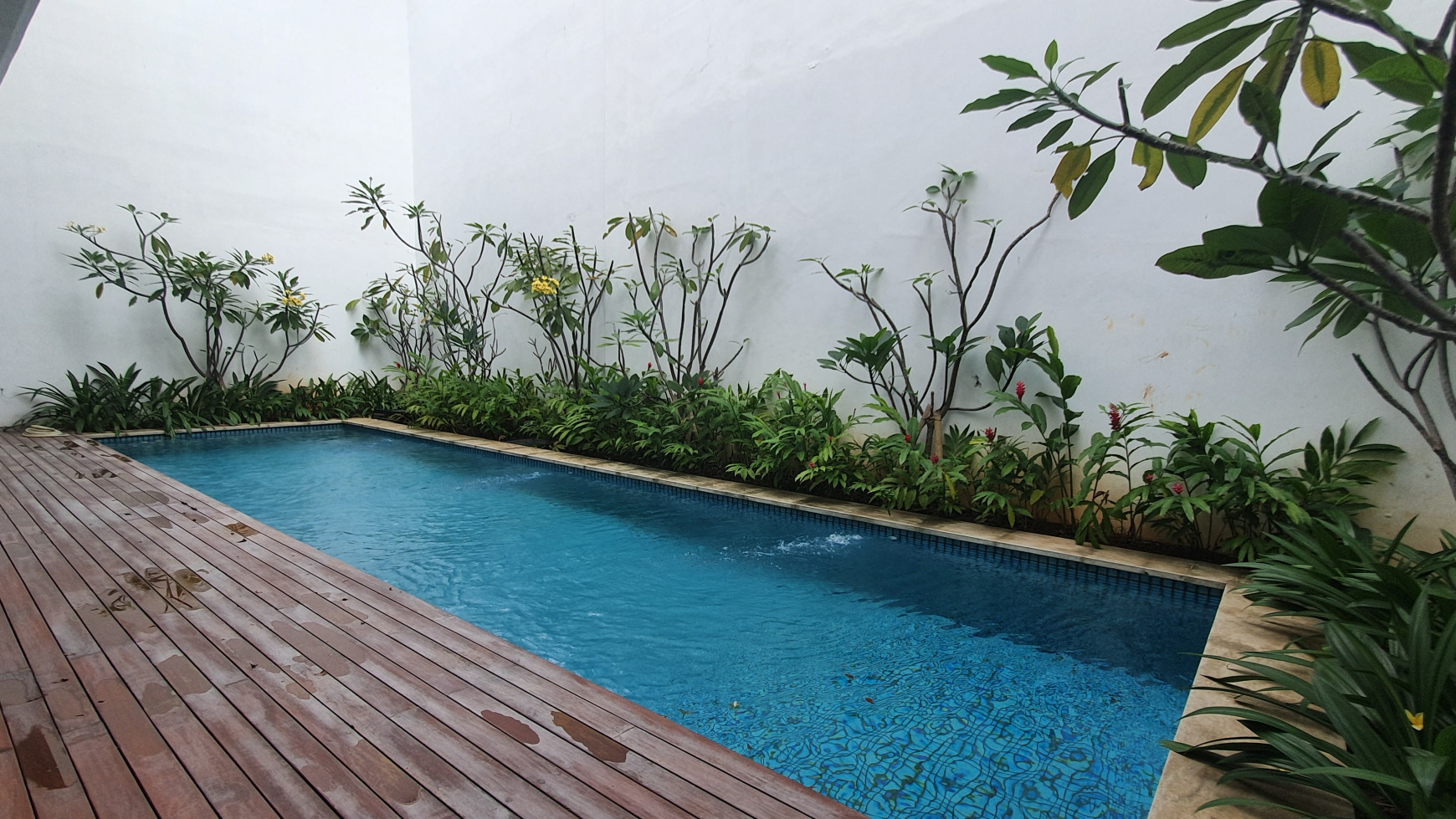 RUMAH BRAND NEW DESIGN MODERN GAYA VILLA JALAN LEBAR-PONDOK INDAH 