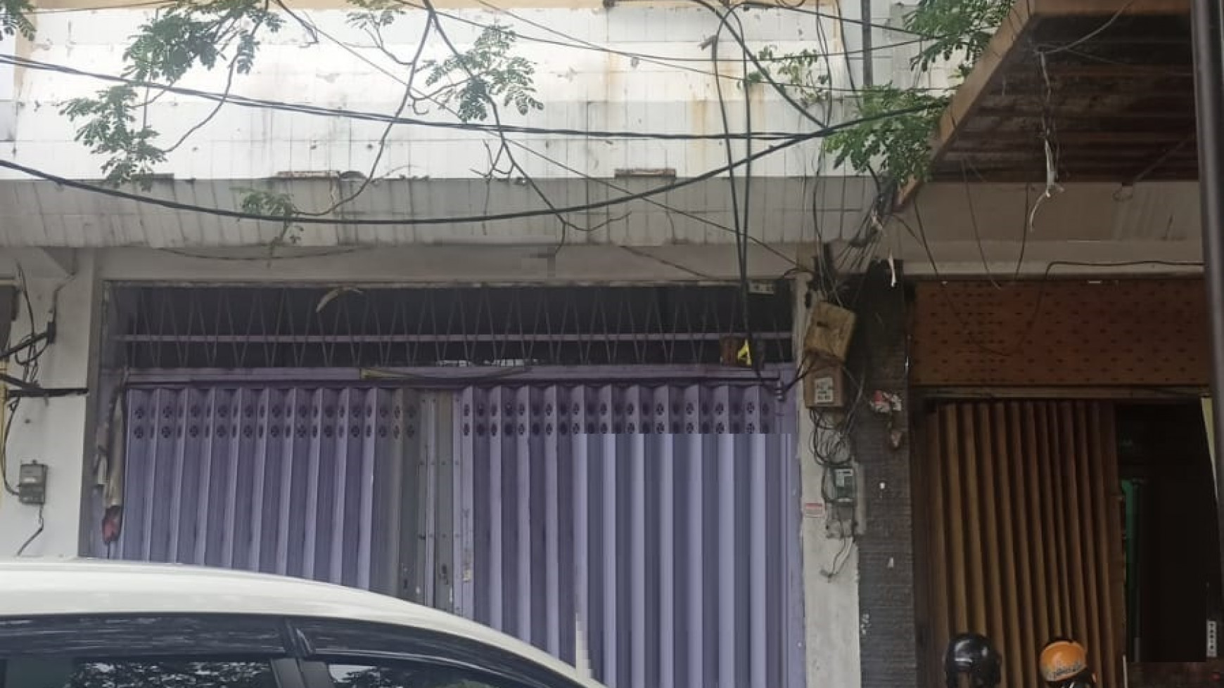 Ruko 3 lantai di Jalan Raya Manyar, Surabaya