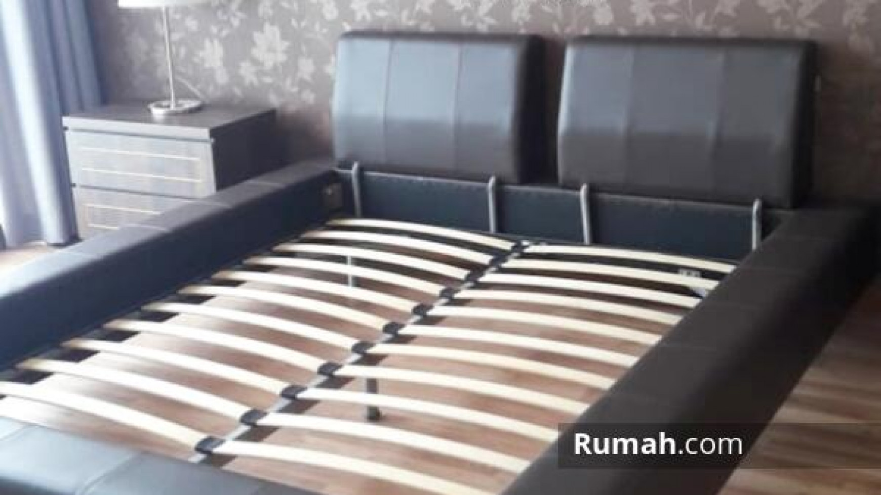 SETIABUDI SKY GARDEN HIGH FLOOR FURNISHED 