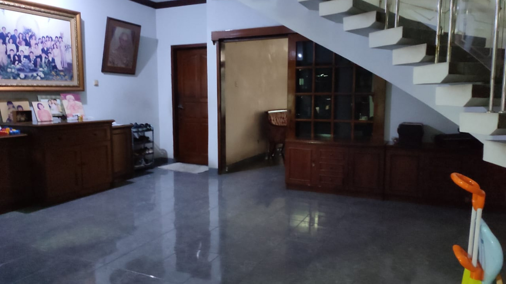 Bagus Rumah Di Hoek 539M2 Tempat Usaha Pinggir Jalan Raya Ramai Cipinang Hub:0817 0120 620