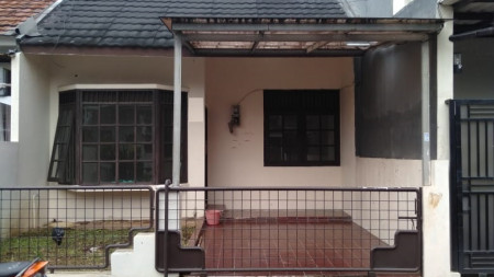 Rumah minimalis, rapih siap huni di Bintaro