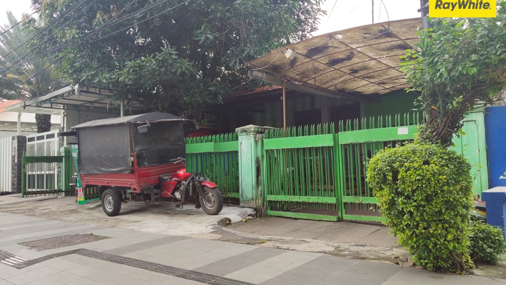 Rumah SHM di Gayungsari Barat, Surabaya