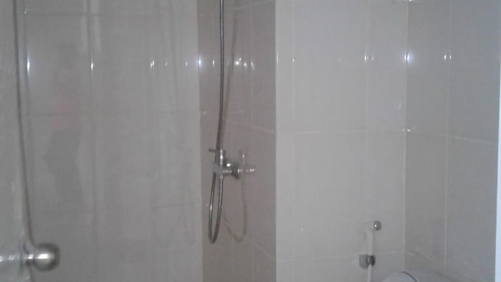 Disewakan  2 BR unit kosong @ Metro Park Residence - Kedoya Selatan - Jakarta Barat