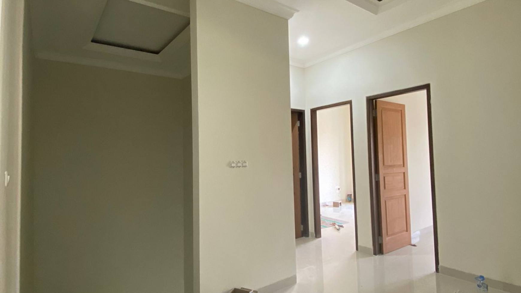 Rumah Gandeng Brand New Siap Huni Cempaka Putih Jakarta Pusat